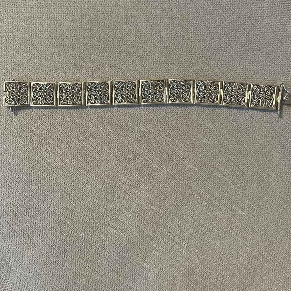 VINTAGE MARCASITE BRACELET IN EXCELLENT CONDITION